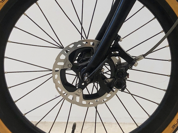 自転車　折りたたみ自転車　ミニベロ　カスタム　パーツ　カーボン　フォーク　SILVEROCK